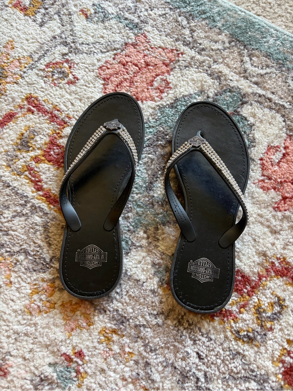 Harley-Davidson Black Flip Flop Sandals with Silver Rhinestone Straps size 7